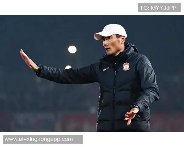 青岛媒体称西海岸崛起为赛季黑马邵佳一执教能力获广泛认可 青岛媒体称西海岸崛起为赛季黑马邵佳一执教能力获广泛认可